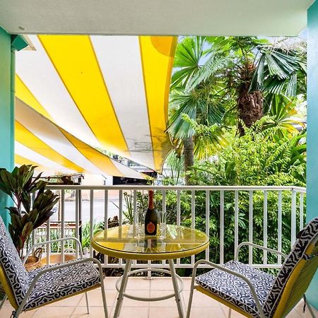 Oasis Luxe On Macrossan Street - Stylish Residence Port Douglas Exterior foto
