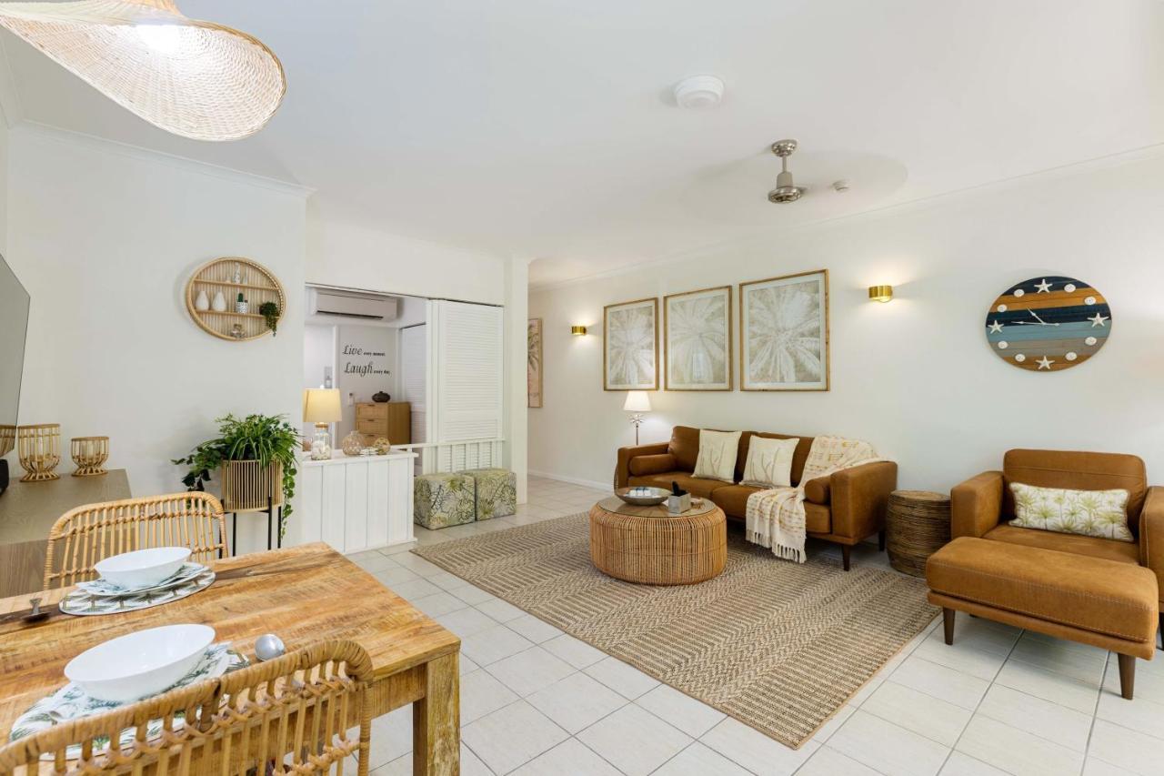 Oasis Luxe On Macrossan Street - Stylish Residence Port Douglas Exterior foto
